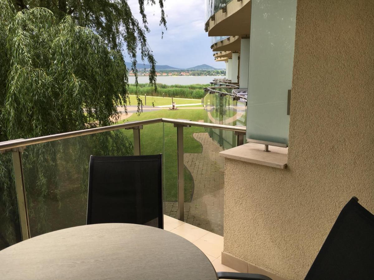 Aqua Apartman Superior Velence Dış mekan fotoğraf
