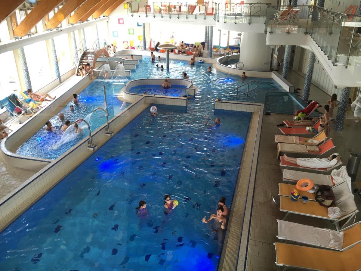 Aqua Apartman Superior Velence Dış mekan fotoğraf
